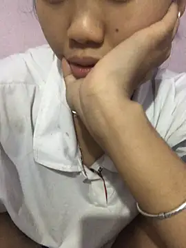 MINASSA69 online show from May 10, 2:33 pm