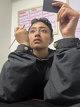 baby akuma online show from April 17, 4:37 am