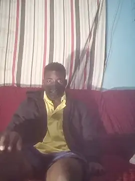 Snapshot of blackhemmar chatting on May 25, 7:20 pm blackhemmar online show from May 25, 7:20 pm