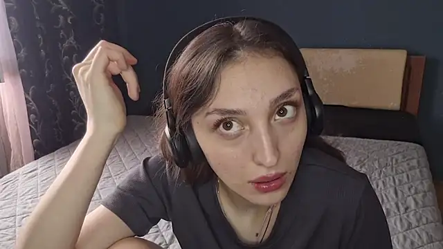 Snapshot of CindyLight chatting on May 31, 2:13 pm CindyLight online show from May 31, 2:13 pm