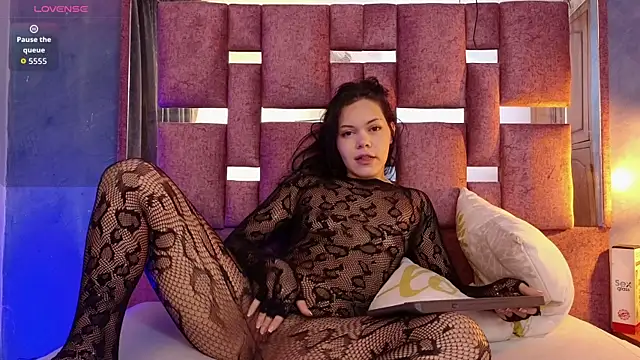 miss merly 01 online show from April 15, 12:12 pm