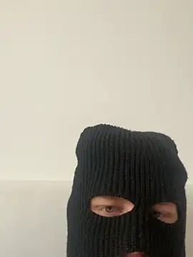 stripcouplee online show from March 8, 8:18 am