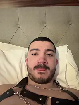 s eren online show from April 9, 8:25 pm