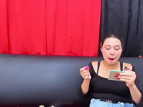 Hot blowjobs  online show from March 13, 7:42 pm