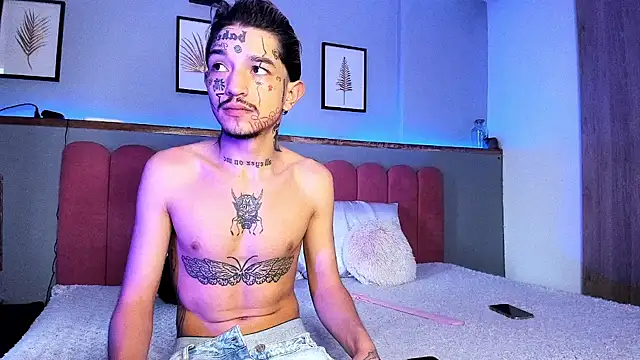 MidnightSinners online show from March 25, 10:38 pm