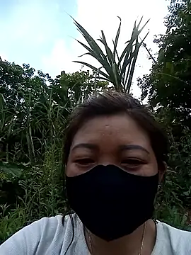 Bling-pusy online show from April 9, 7:14 am