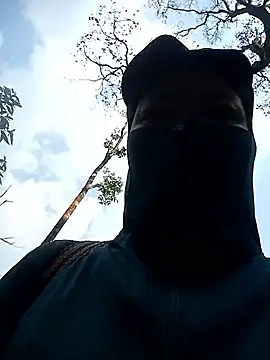 Bling-pusy online show from April 11, 1:32 am