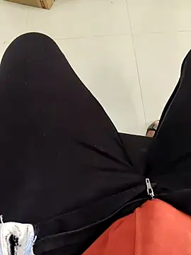 gghhdu online show from April 18, 5:33 am