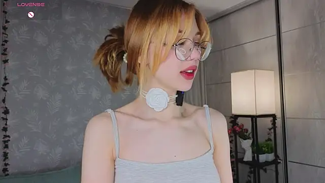 MaryAllston online show from April 11, 1:15 pm