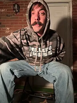 RawSlutMaker online show from March 21, 4:39 am