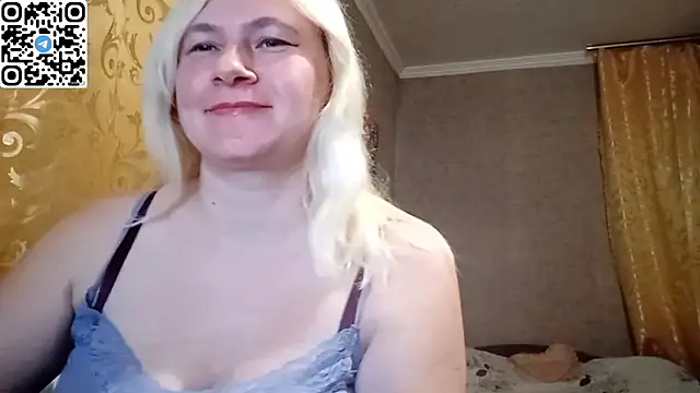 DiamondLady555 online show from March 17, 8:12 pm