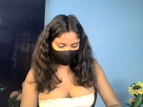 KASHISH SINGH  online show from April 15, 5:25 am