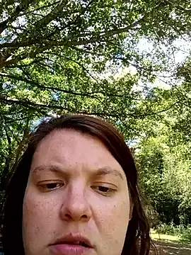 Sluttynoel online show from June 10, 6:18 pm