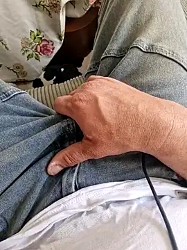 Activ1top online show from April 11, 8:40 am