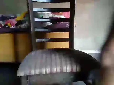 Snapshot of Parm_randhawa chatting on May 21, 12:23 pm Parm randhawa online show from May 21, 12:23 pm