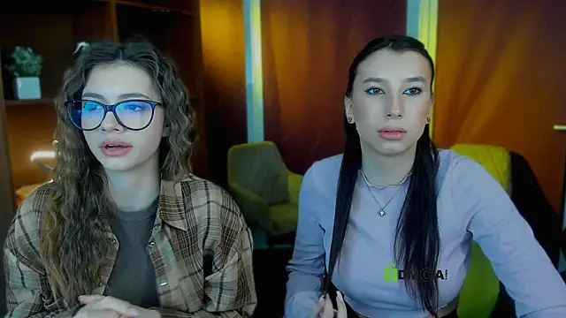 mia bamby1 online show from March 20, 6:18 am