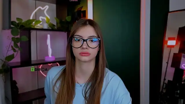 mia bamby1 online show from April 1, 5:19 am