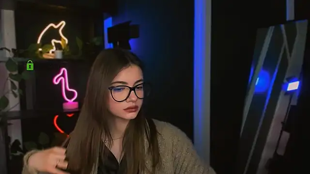 mia bamby1 online show from April 4, 5:38 am