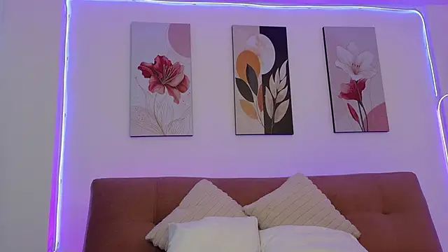 aria nixy online show from April 17, 12:41 pm