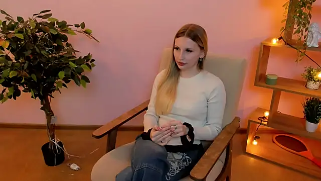 AnglaPody online show from March 10, 5:45 am