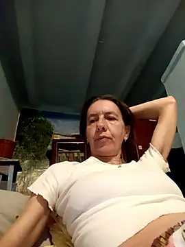 Tania9876 online show from April 21, 7:17 pm