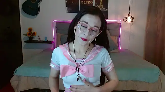 Mylu xx online show from March 30, 1:23 pm