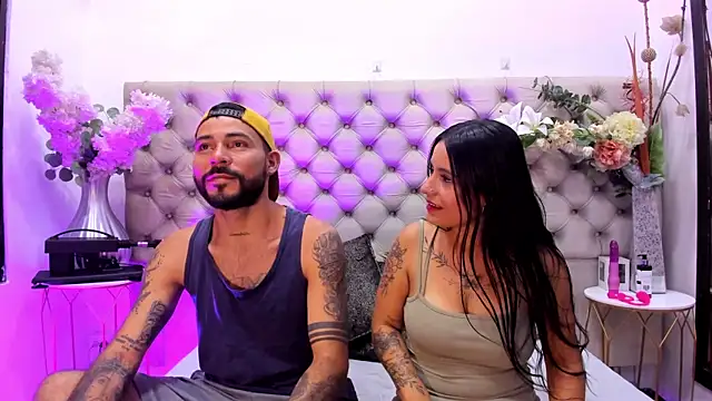 KiiraMonroe online show from April 17, 4:37 am