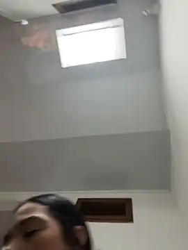 Bella-Ferrer online show from April 7, 6:30 pm