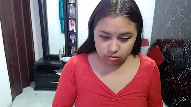 candymorena69 online show from June 30, 12:28 pm