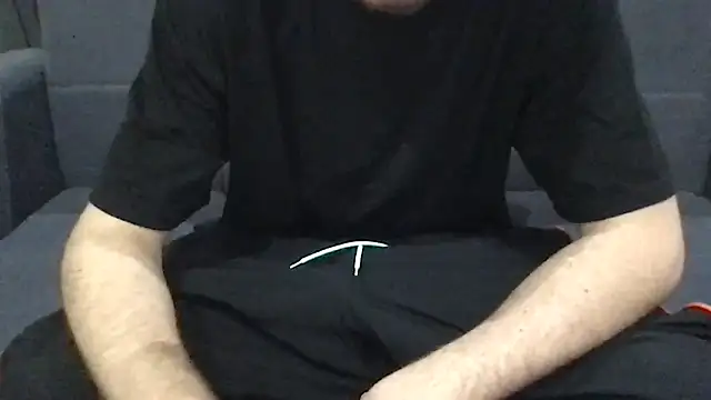 ugofantocci online show from March 12, 11:55 pm