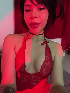 MiaReidd online show from April 4, 11:08 am