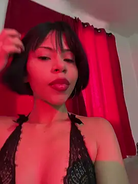 MiaReidd online show from April 19, 11:20 am