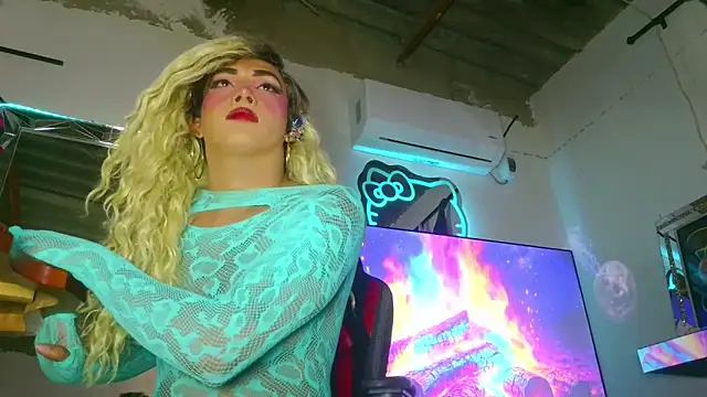 candy aass online show from June 11, 9:13 pm