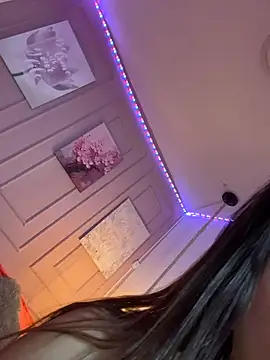 zoe  baker online show from April 13, 2:22 pm