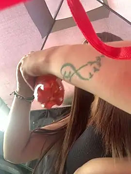 Electra Pinkk online show from April 22, 2:18 pm