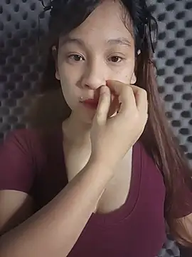 Snapshot of -Hicici- chatting on August 2, 11:03 pm -Hicici- online show from August 2, 11:03 pm