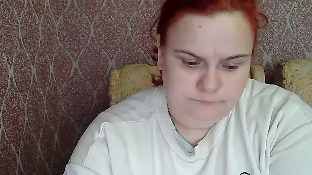 DollyGersonn online show from April 3, 5:49 am