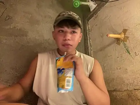 urasianrey online show from April 4, 5:43 pm