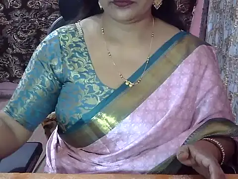 PINKI 012 online show from March 21, 8:19 am