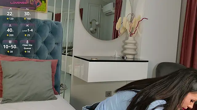 AnneRey online show from April 8, 4:12 am