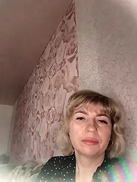 NataLilu826 online show from April 5, 8:22 am