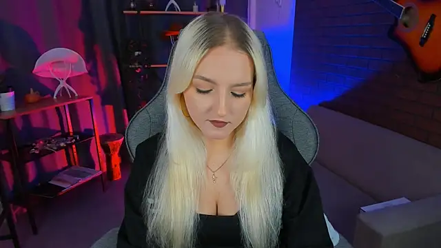 ViolaMore online show from April 13, 5:29 pm