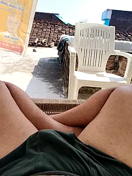 Desii rockstarr online show from March 28, 4:01 am