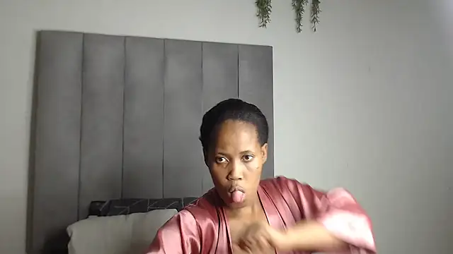 Tasha xxx online show from April 7, 10:31 pm