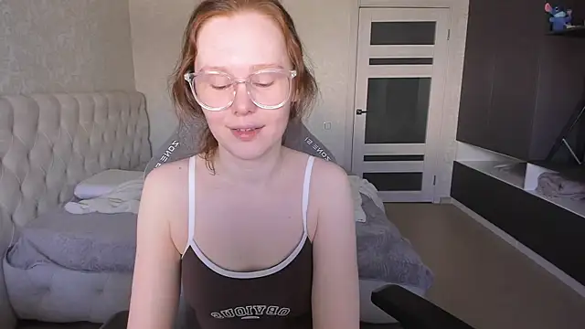 NikiCozy online show from May 1, 3:44 am