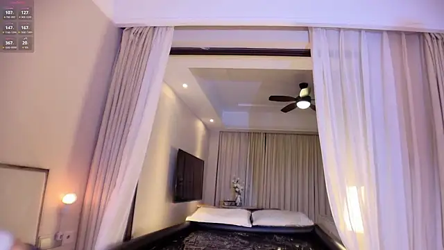 jiayao1999 online show from April 3, 12:03 pm