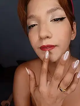 valeriee2 online show from June 20, 9:39 pm