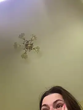 Cutee Erika online show from April 27, 11:30 am