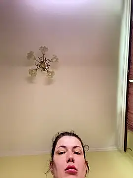 Snapshot of Cutee_Erika chatting on June 7, 10:52 am Cutee Erika online show from June 7, 10:52 am