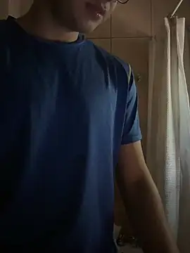 jossmacsi online show from April 18, 2:54 pm